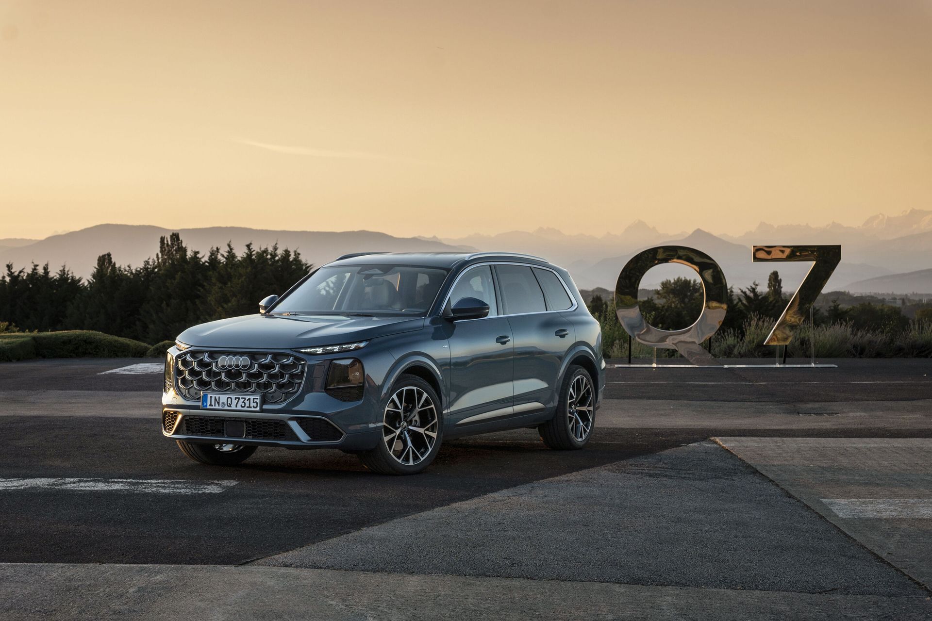Audi Q7 — przód, widok 3/4
