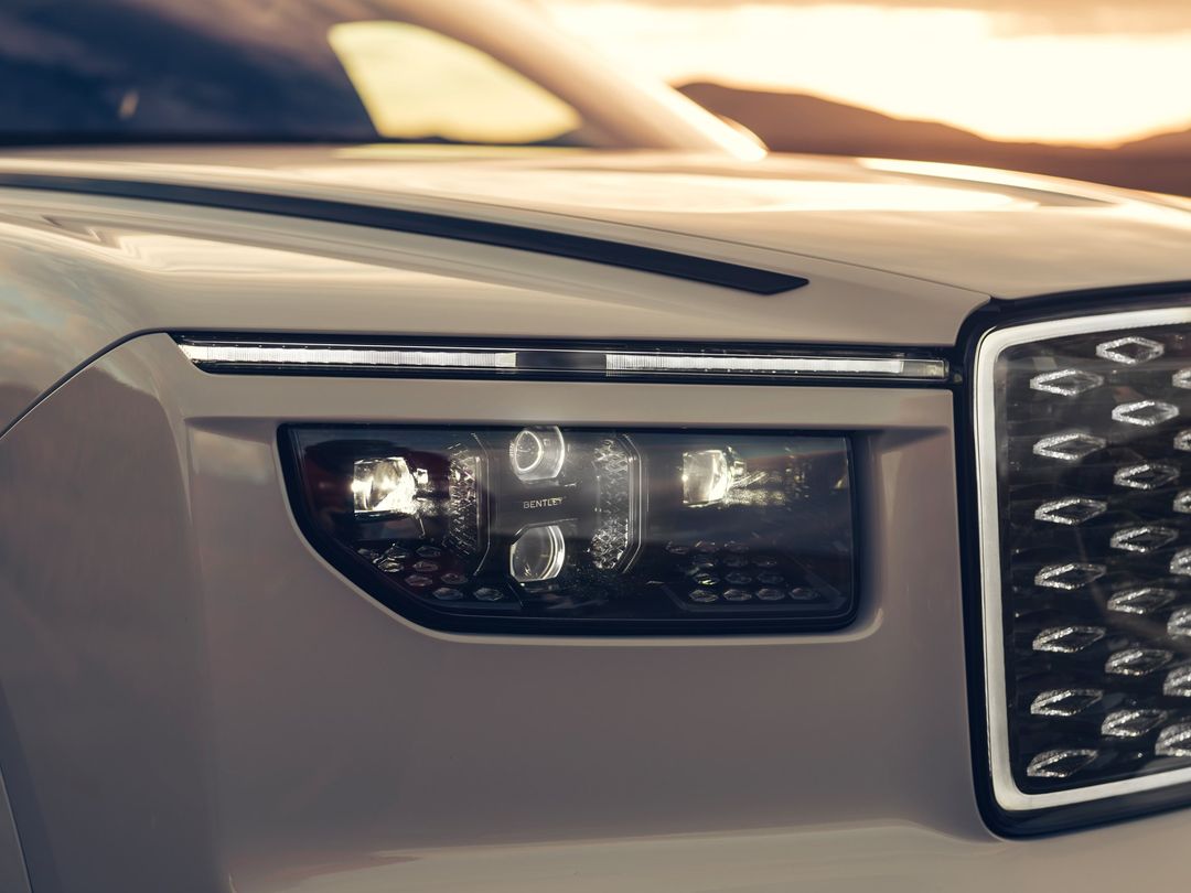 Bentley Torcal First Edition — detal, reflektory