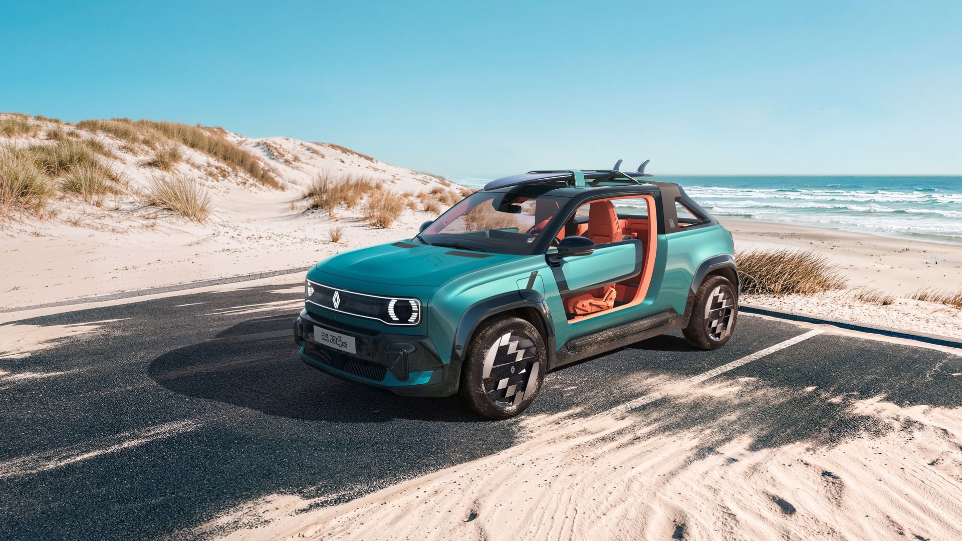 Renault 4 JP4x4 Concept — bok i przód, postój na wydmach nad morzem