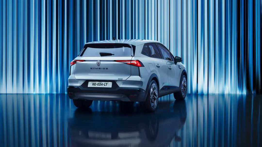 Renault Symbioz Eco-G 120 — tył, światła i zderzak
