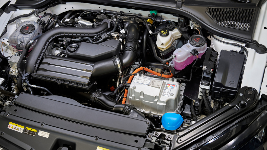 Škoda Kodiaq — detal, silnik hybrydowy plug-in
