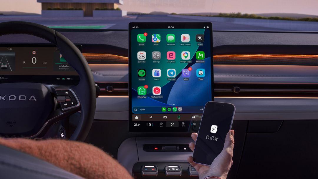 Škoda Peaq — ekran multimedialny z Apple CarPlay i smartfonem
